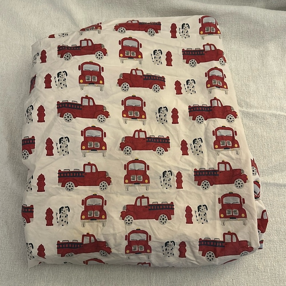 Firetruck crib sheet